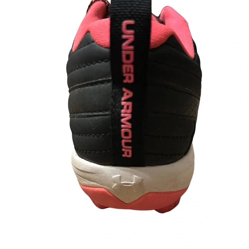 Under Armour Kids 5Y  Black and Pink Cleats - Picture 12 of 13